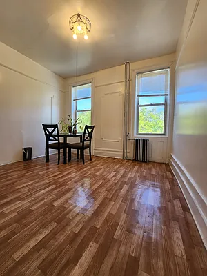 Rented by JB Mac Real Estate Inc. | media 17