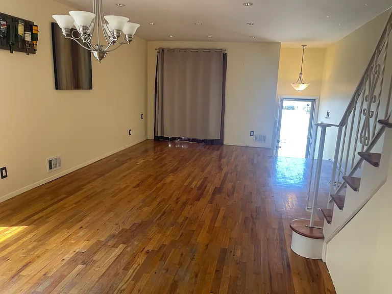 375 Getz Ave — Photo 10