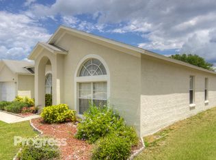 4301 Brandon Ridge Dr, Valrico, FL 33594