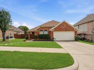 5504 Thornberry Dr, Fort Worth, TX 76137