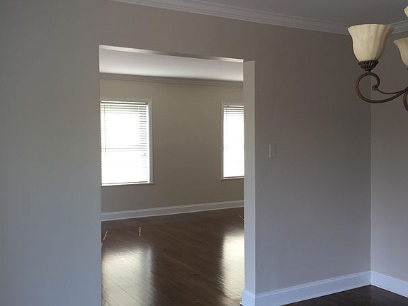4th image of 195 N Marion St APT 2