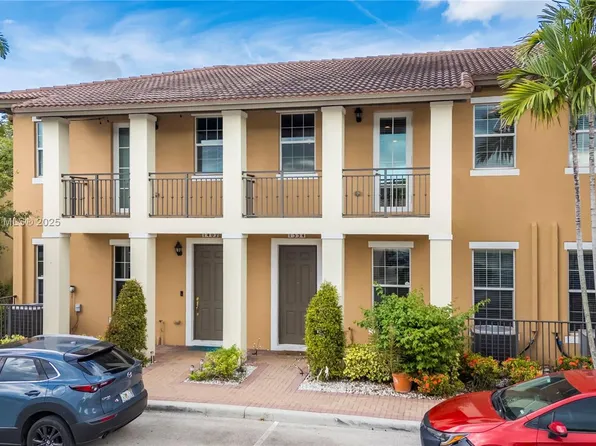 1334 SW 147th Ter, Hollywood, FL 33027