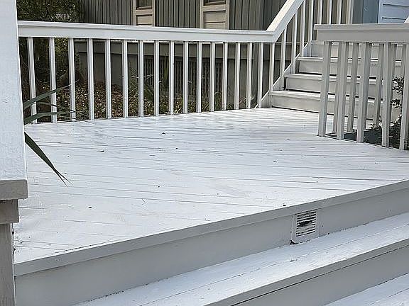 Front Staircase Entry