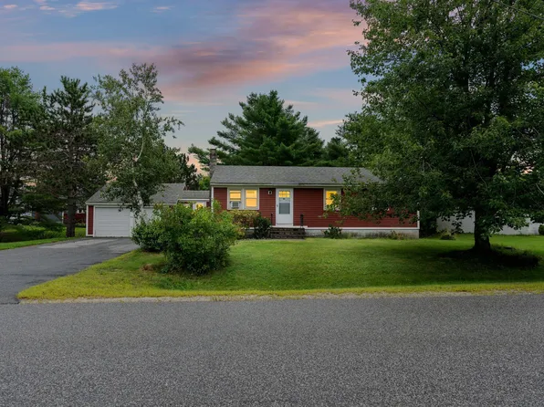 56 Northwood Road, Yarmouth, ME 04096