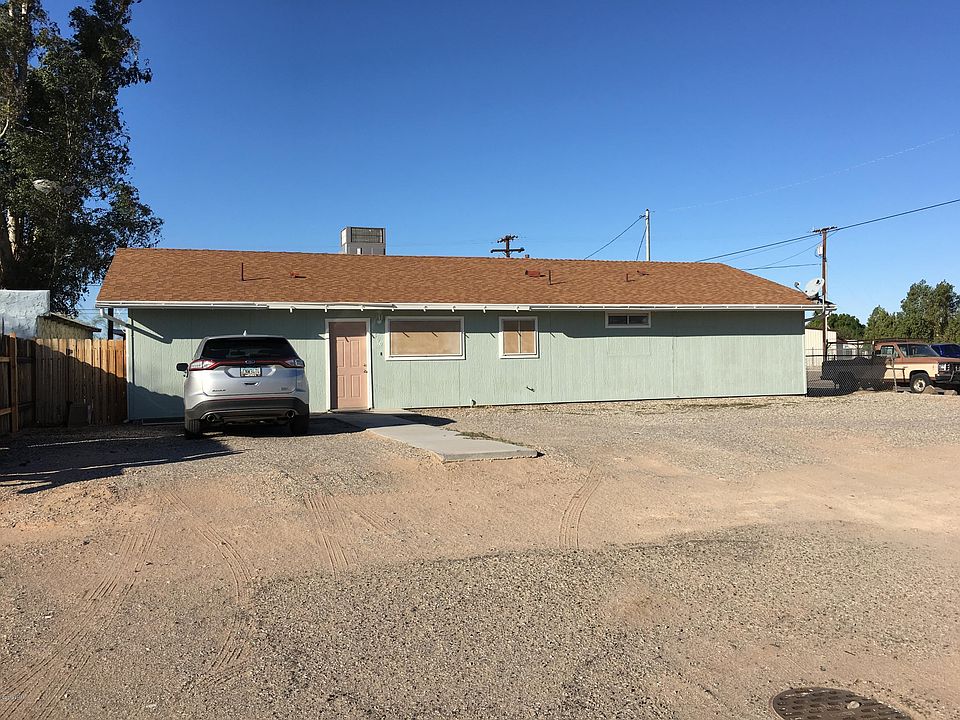 2nd image of 1800 S Laguna Ave
