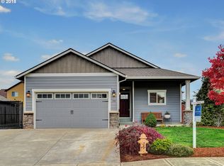 392 SE Regan Hill Loop, Estacada, OR 97023