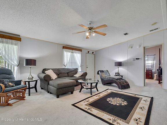4th image of 9188 Scepter Ave