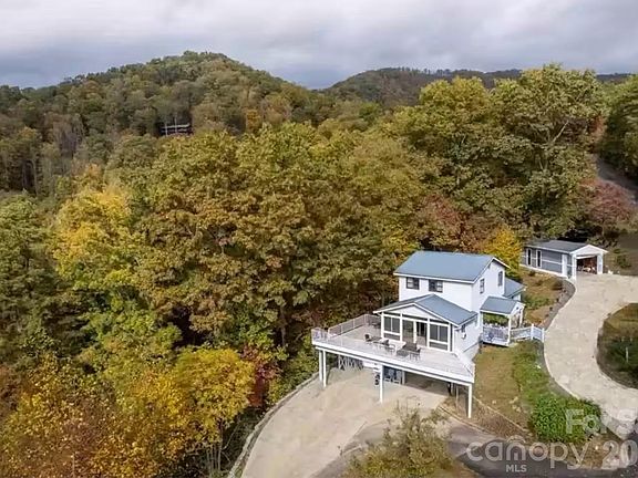 3rd image of 553 Deep Gap Rd