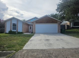 6503 Ridge Peak Dr, San Antonio, TX 78233