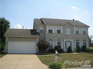 3010 Crystal Lake Dr, Saint Louis, MO 63129