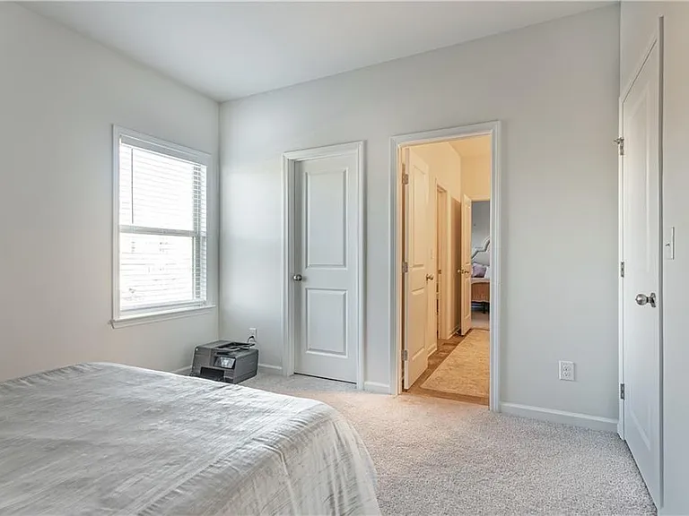 7835 Brewton Creek Dr — Photo 46
