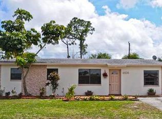 4826 Tortuga Dr, West Palm Beach, FL 33407