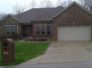 315 Lakeshore Cir, Georgetown, KY 40324