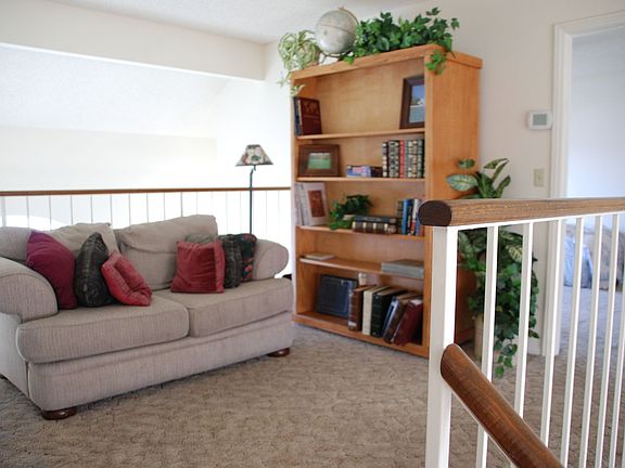 5th image of 6560 Bradford Ln