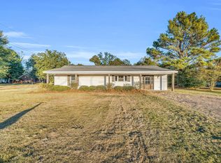 100 N Fulton St, Mathiston, MS 39752
