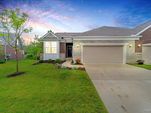 48854 Windfall Rd, Novi, MI 48374