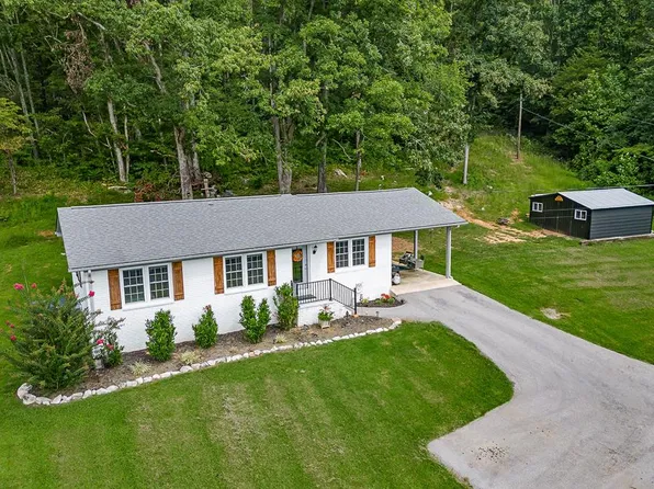 229 Burton Rd, Sparta, TN 38583