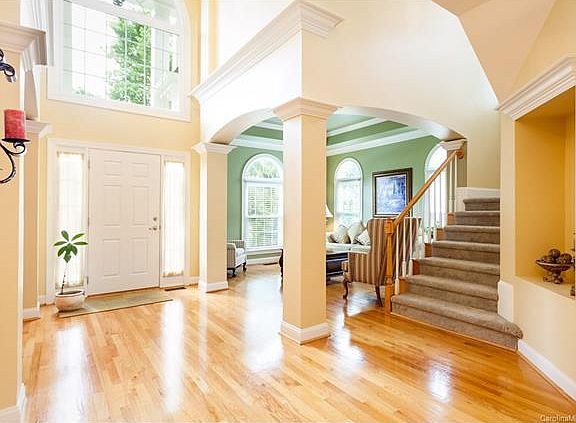 3rd image of 2312 Bonnie Butler Way