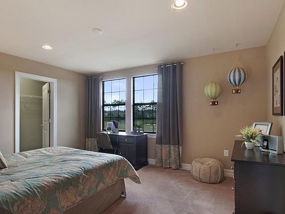 4th image of 2702 Marton Oak Blvd