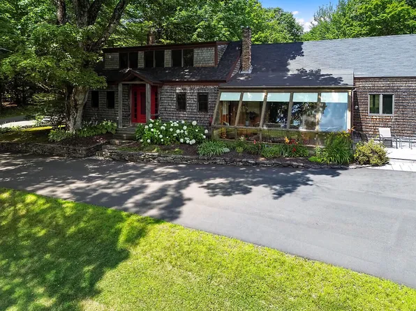 189 Pinnacle Road, Canaan, ME 04924