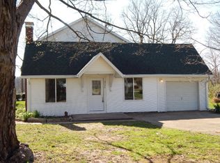 3730 N Lake Blvd, Danville, IL 61832