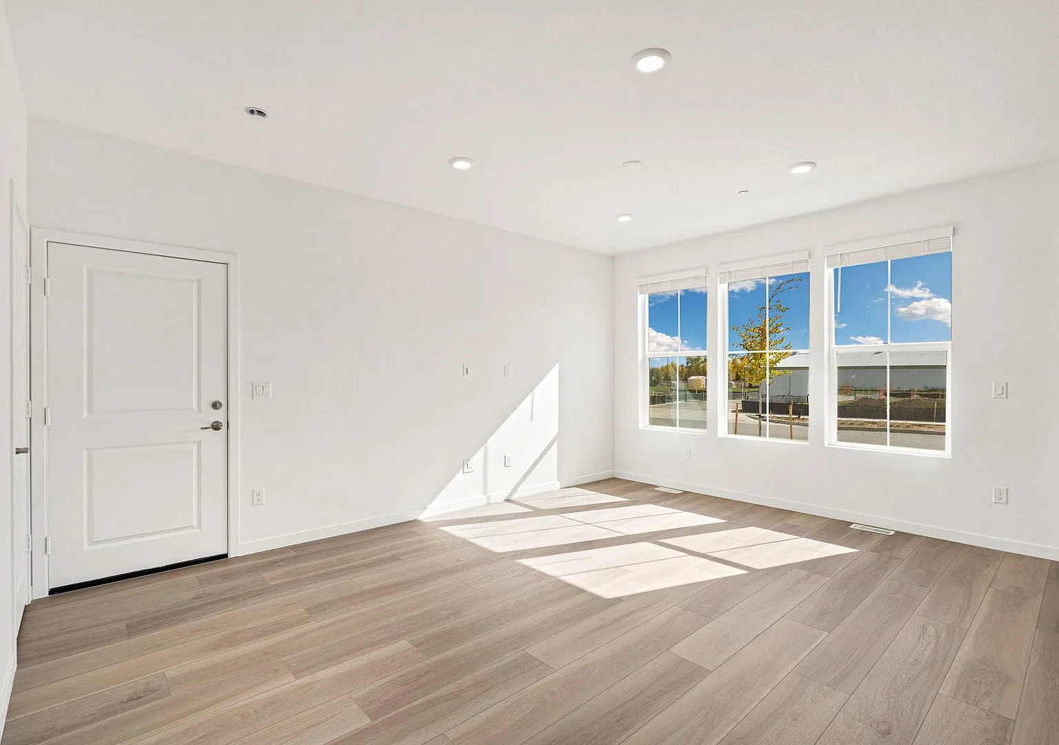 6418 Masked Lark Street #4 — Photo 3