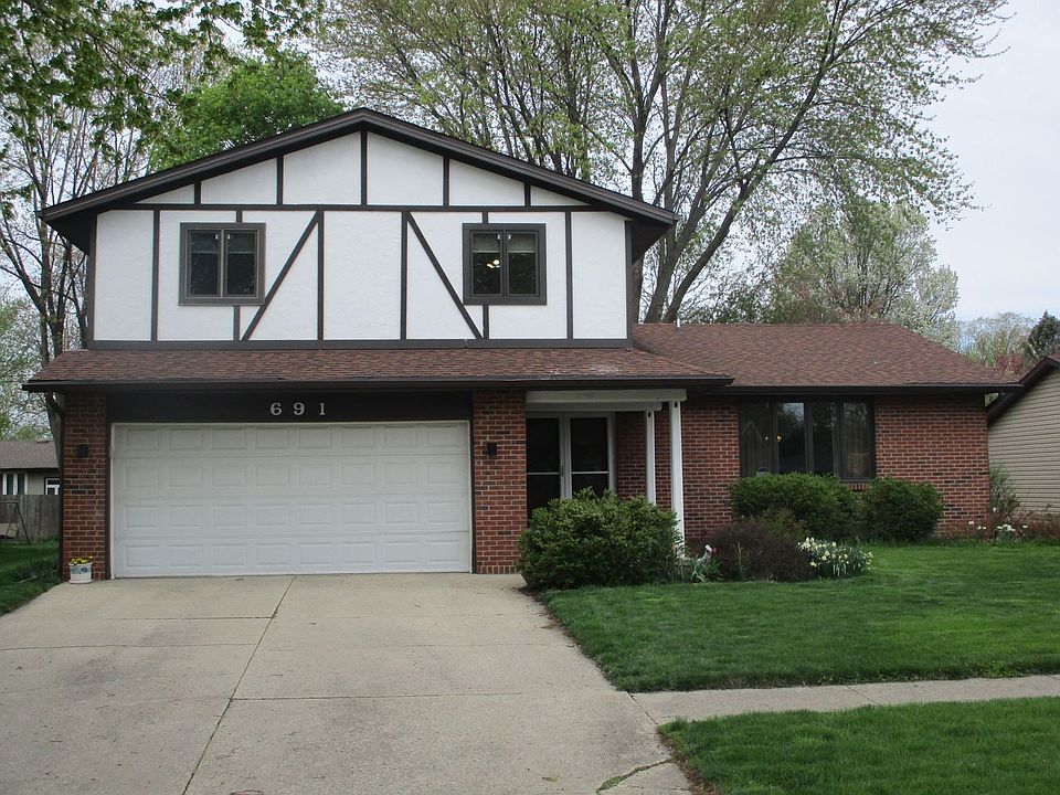 1st image of 691 Bunker Hill Dr