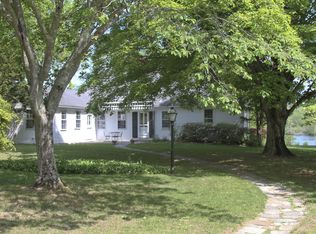 189 River Rd, Deep River, CT 06417