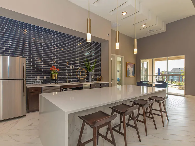 McKinney Falls Apartments — Photo 22