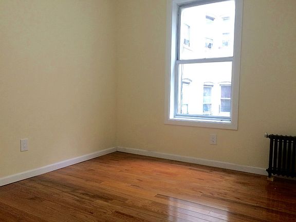 4th image of 620 W 182nd St APT 1B