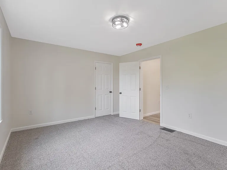122 Alice Ave — Photo 21