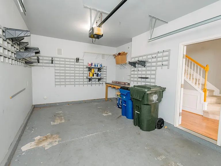7000 Valerie Anne Dr — Photo 16