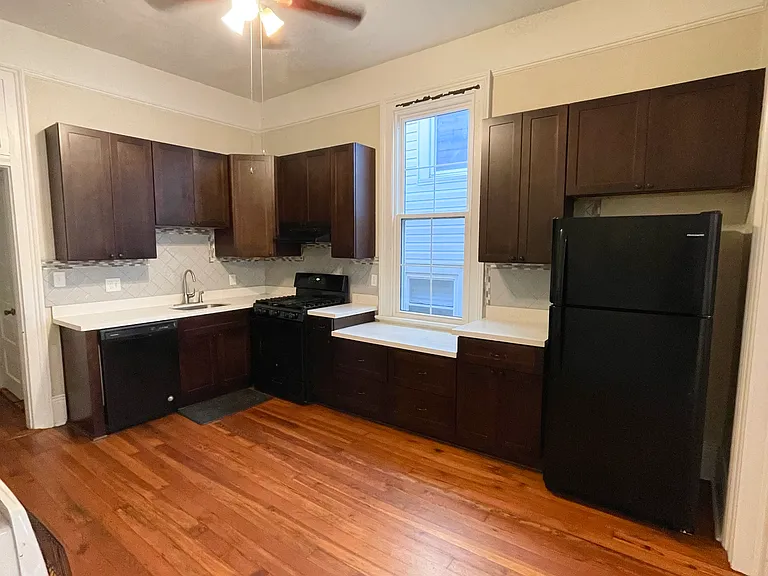 2422 Jena St #2422 — Photo 5