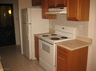 123 Amberly Dr UNIT D, Manalapan, NJ 07726