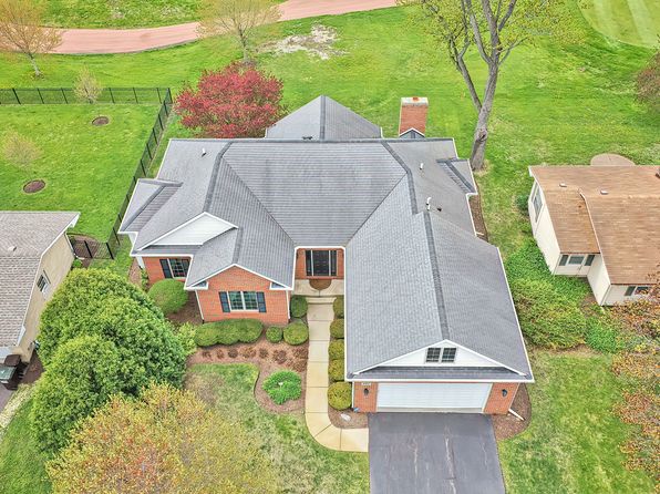 611 N John St, McHenry, IL 60050
