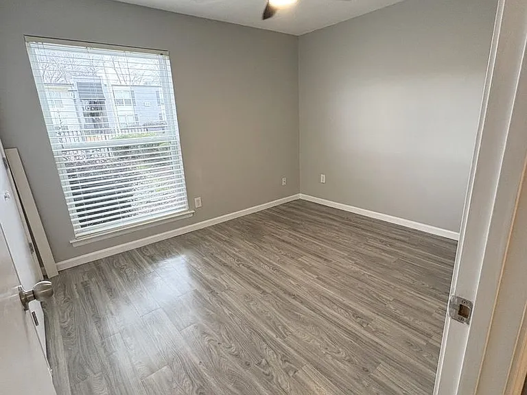 25 S Morrison St — Photo 5