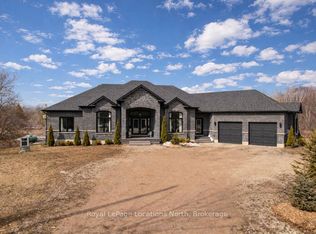 1029 6th St, Collingwood, ON L9Y 3Y9