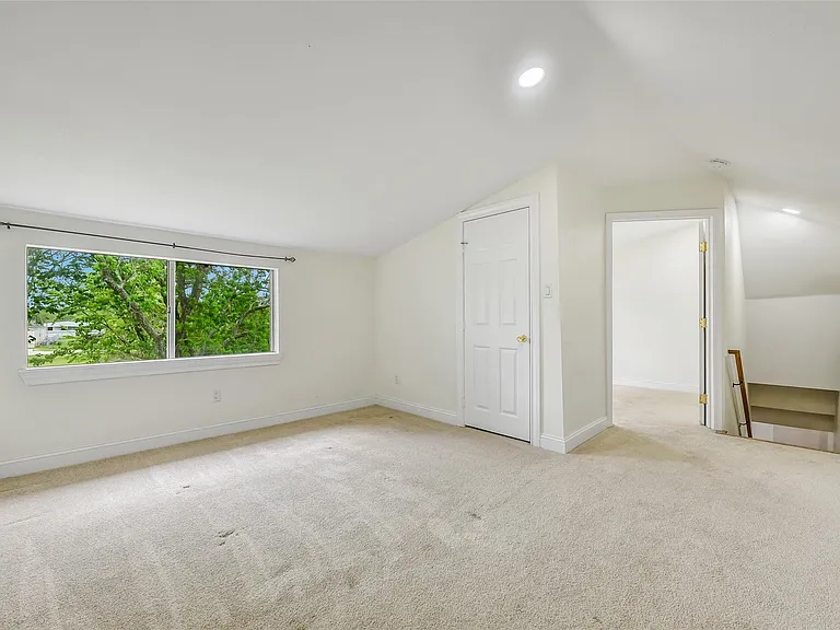 4712 33rd St — Photo 23