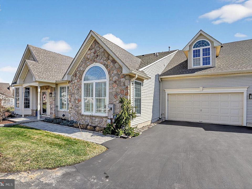 618 Bellflower Rd, Langhorne, PA 19047 | Zillow