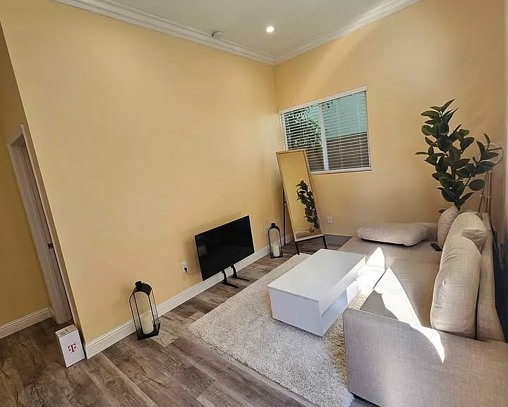 6724 Kraft Ave #1/2 — Photo 3