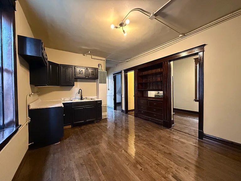 4222 W Cullerton St — Photo 4