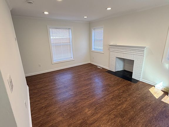 4th image of 610 Modoc Ln
