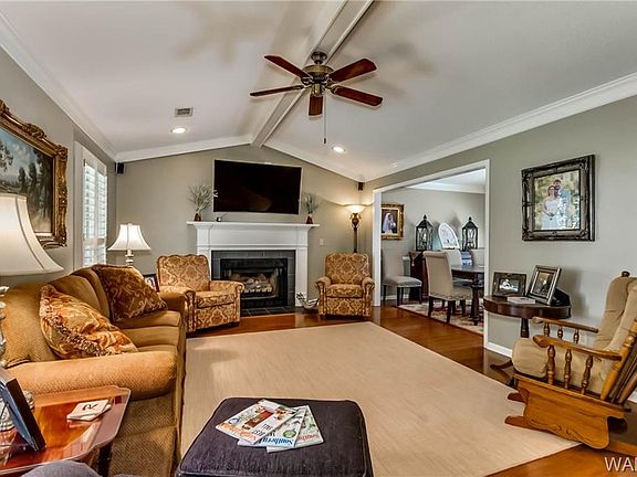 5th image of 5317 Lakehurst Dr