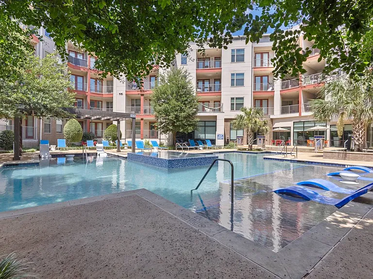 8122 Midtown Blvd #ID1335743P — Photo 43