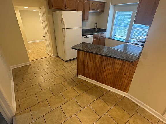 3rd image of 2600 Duanesburg Rd APT 4