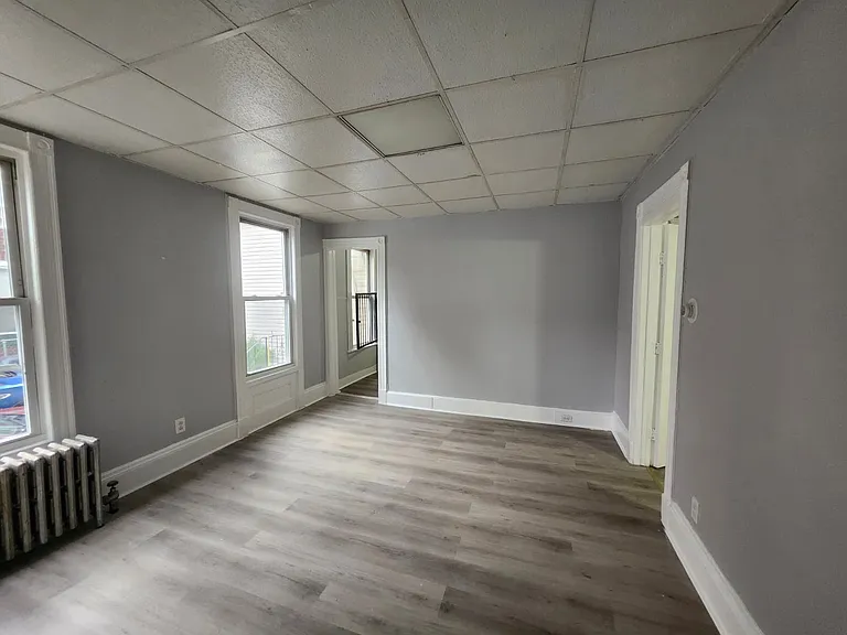 165 Pearl St #1E — Photo 8