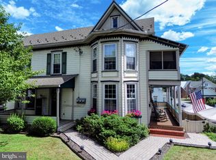 207 N Spring St, Everett, PA 15537