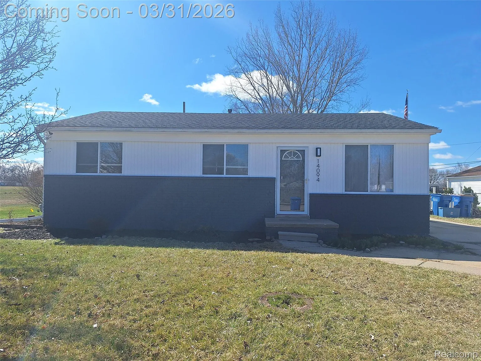 14094 Couwlier Ave photo 1