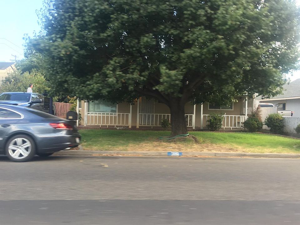 1st image of 318 E Roseburg Ave