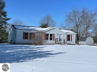 8794 Cedar Run Rd, Traverse City, MI 49684